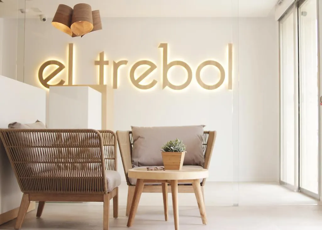 El Trebol Bar&Hotel Carboneras